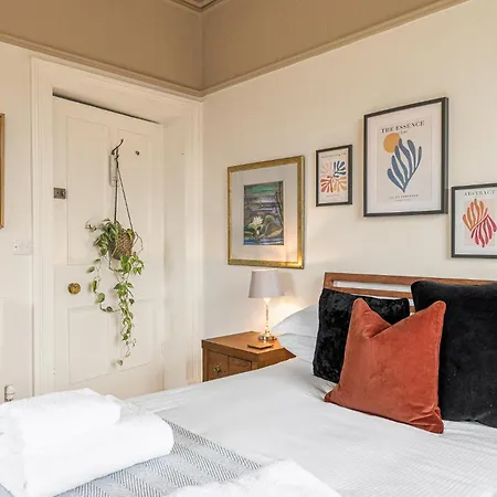 בית הארחה 1869